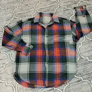 پیراهن پشمی