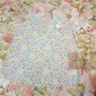 تاپ گل گلی Primark