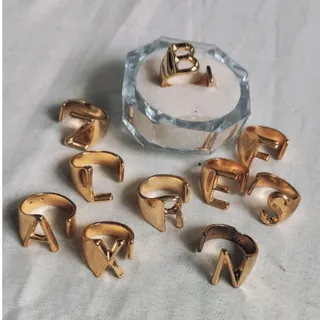 انگشترهای حروف انگلیسی