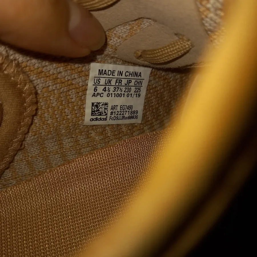 کتونی اوریجینال آدیداس