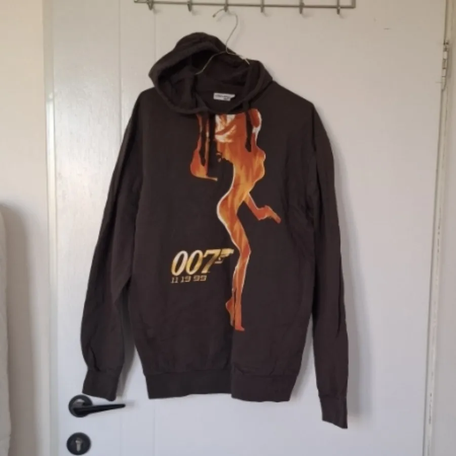 هودی طرح جیمزباند