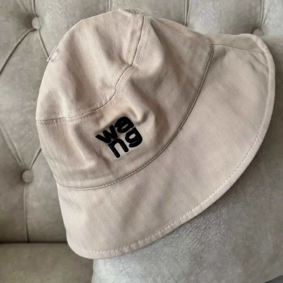 باکت هت کلاه کرم