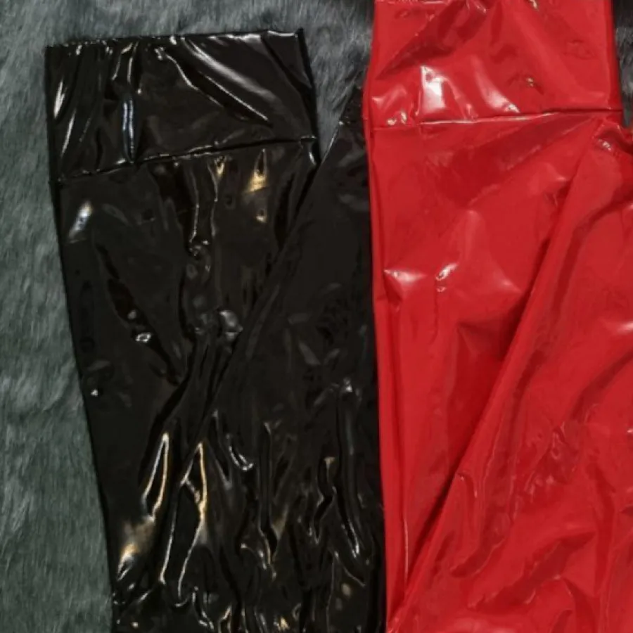 شلوار چرم براق