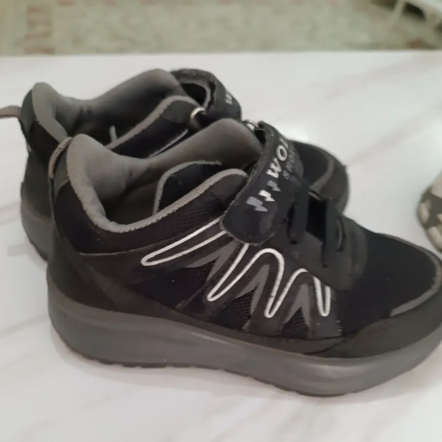 کفش کتونی اسپرت سایز 27