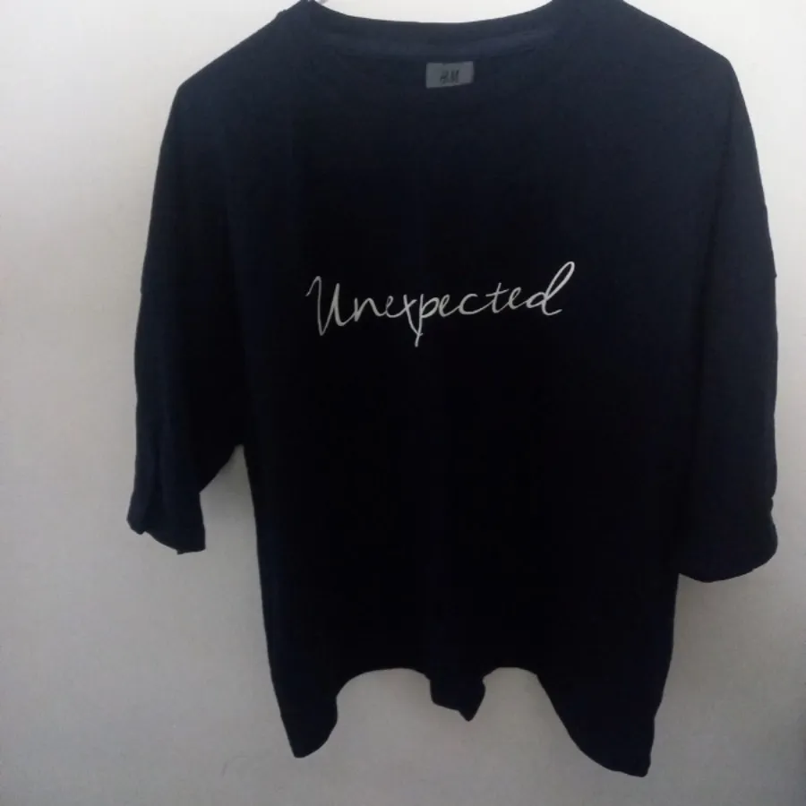 تیشرت اچ اندام