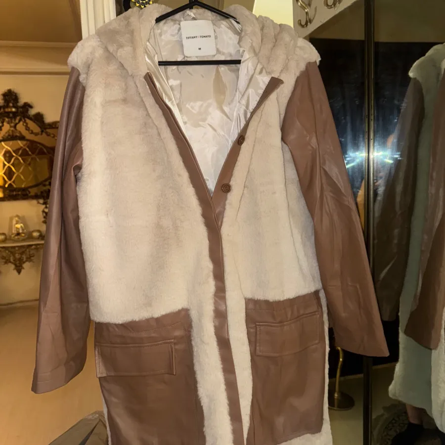 پالتو برند پوشت و چرم