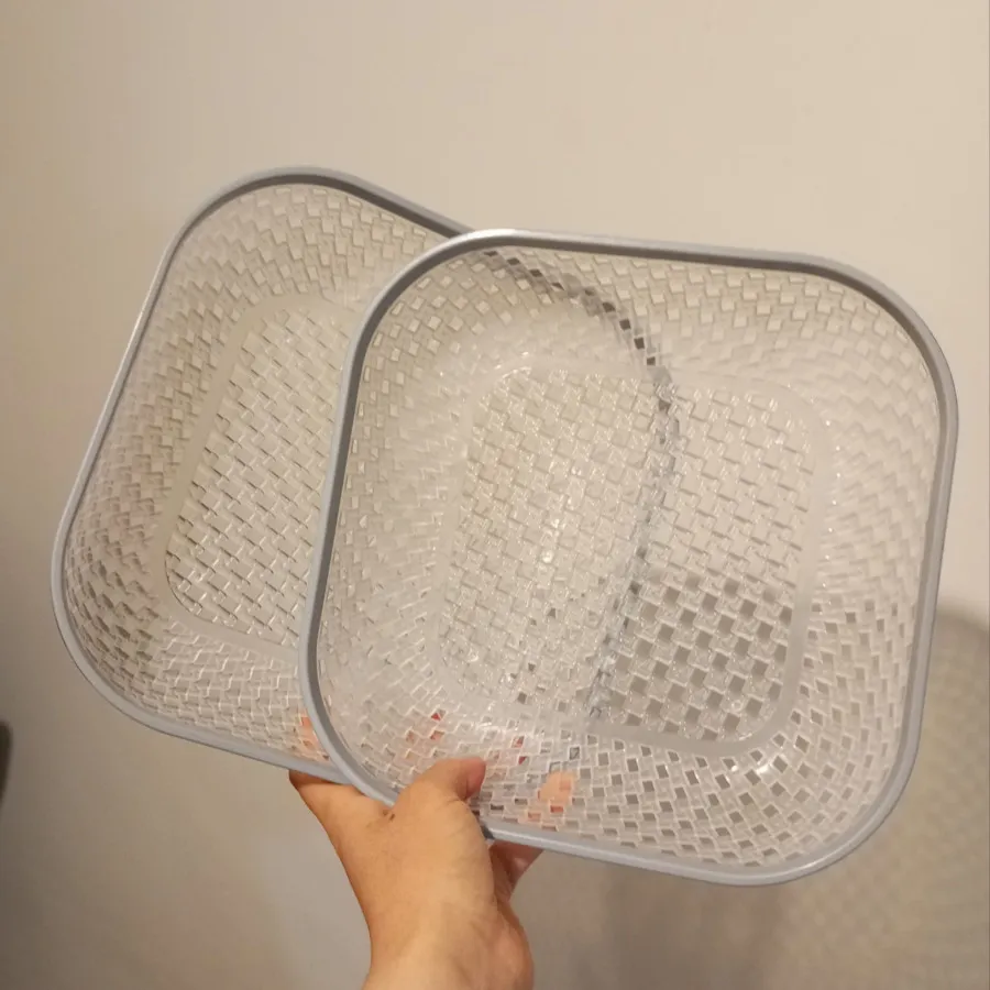 سبد نان و میوه و سبزی