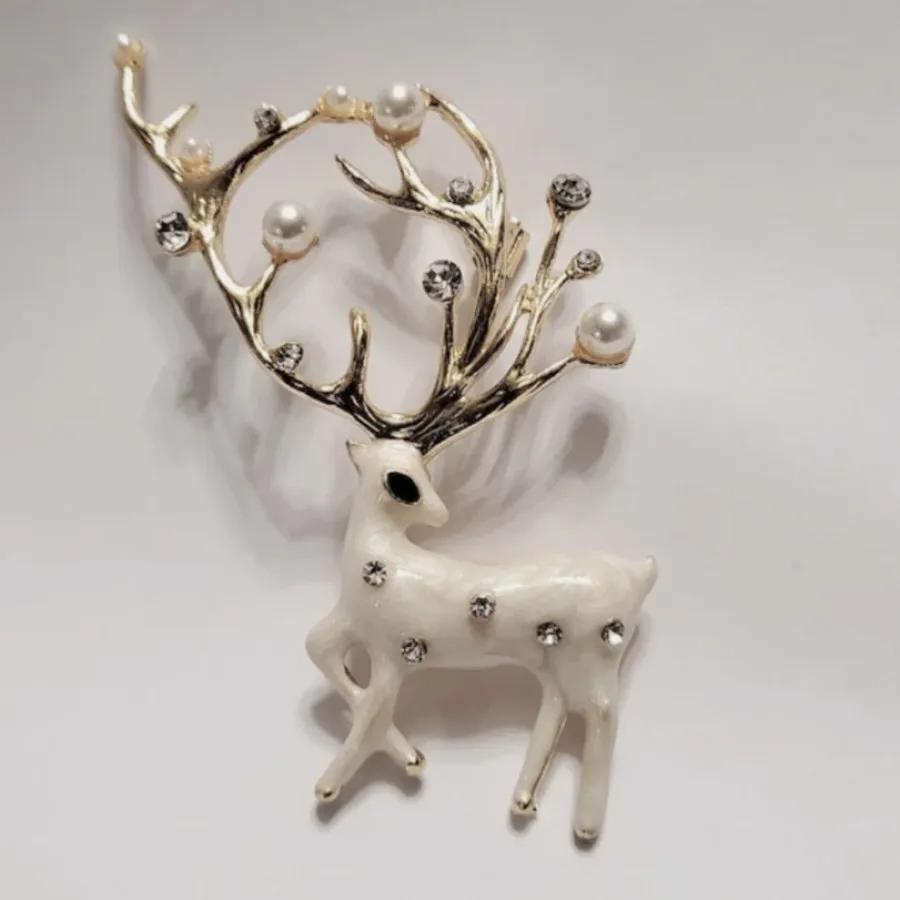 کل سینه گوزن