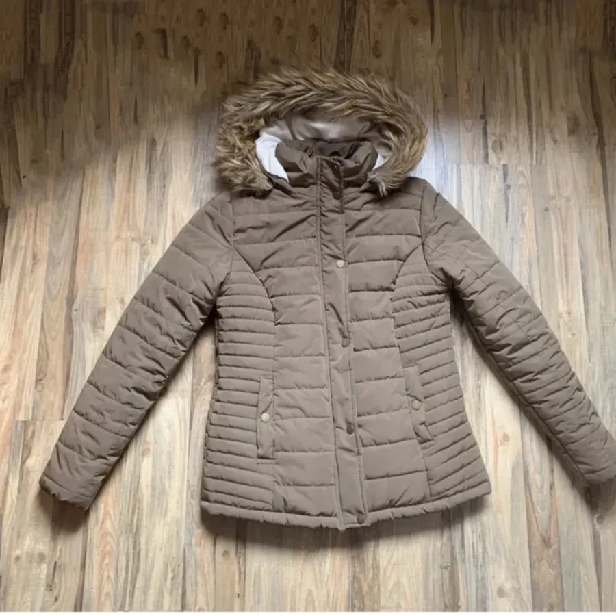 کاپشن السی واکیکی lcw