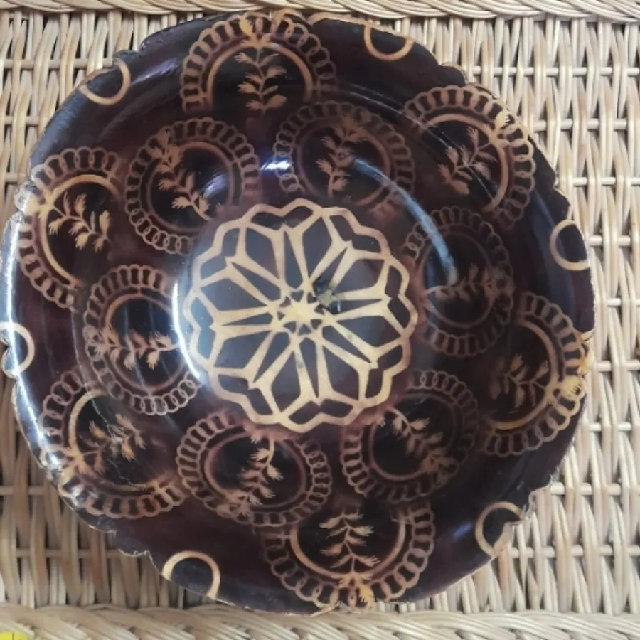 کاسه چوبی قدیمی