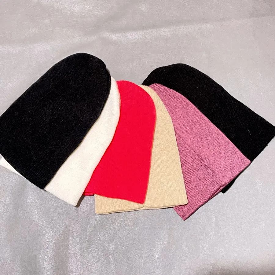 کلاه بافت دولا