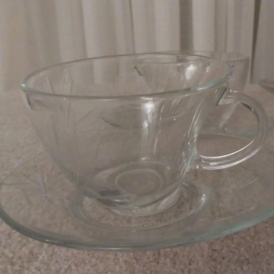 فنجان نعلبکی کریستال