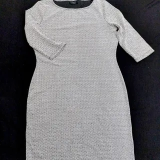 پیراهن زنانه