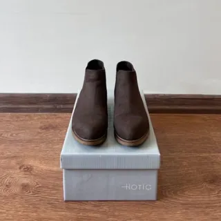 نیم بوت برند hotiç