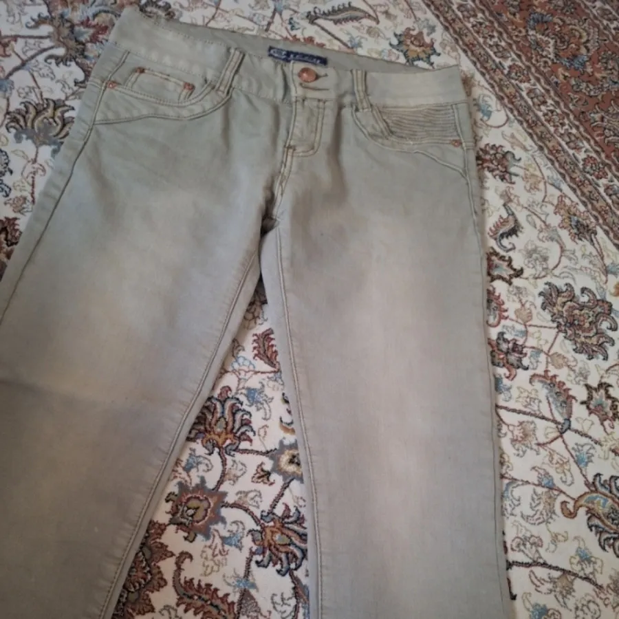 شلوار کتانی