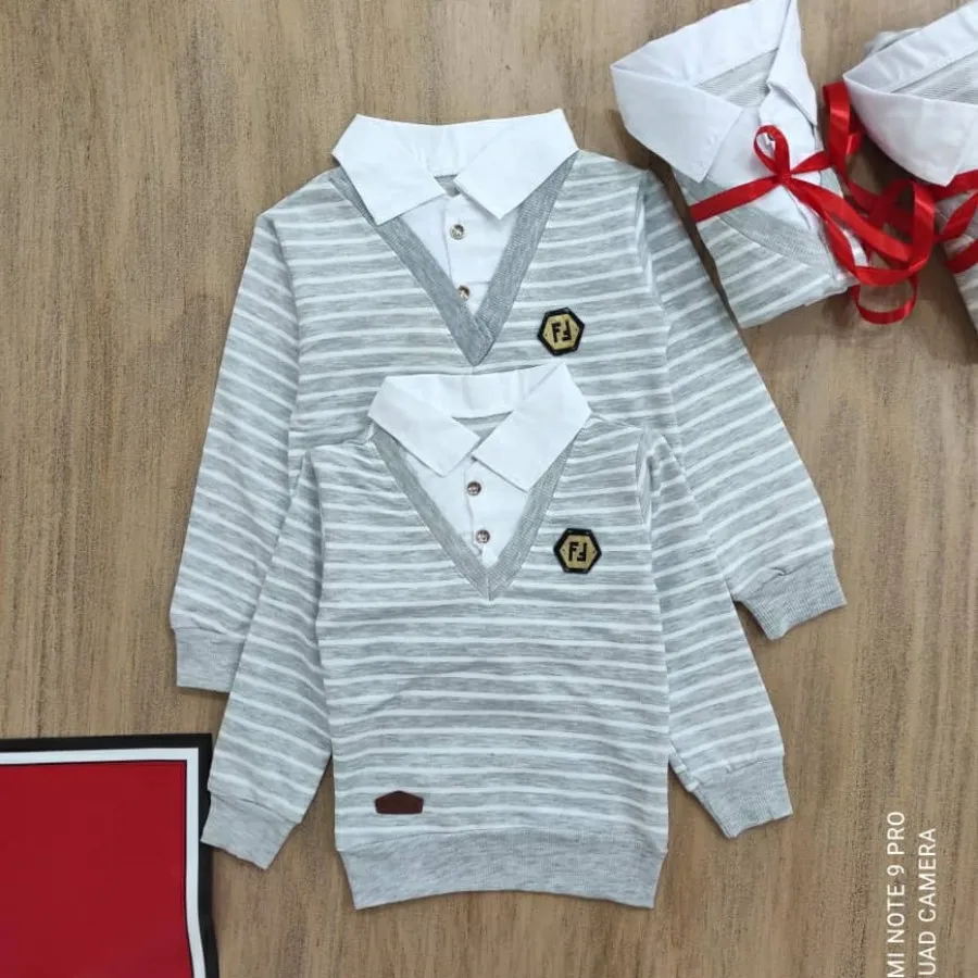 بلوز پسرانه یقه سفید