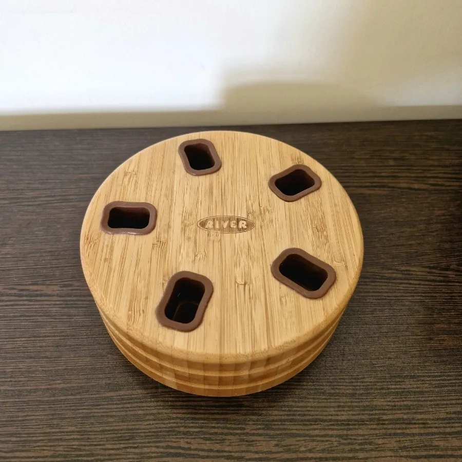 جا ملاقه ای چوبی