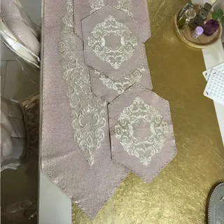 ست رومیزی و رانر