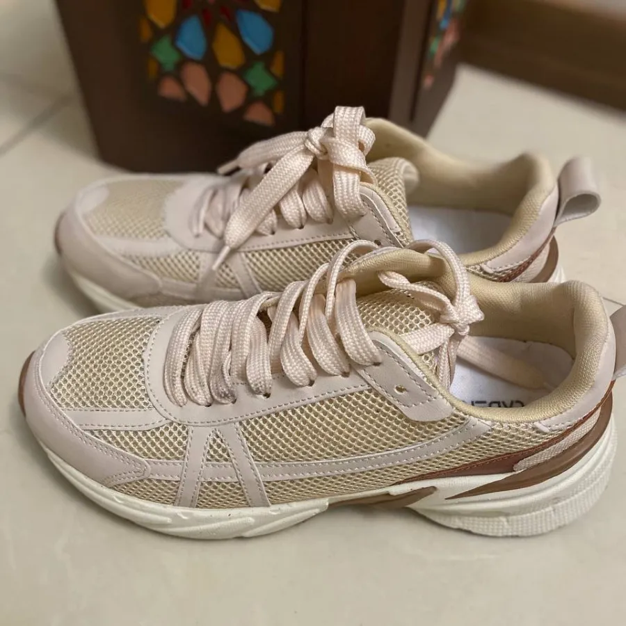 کتونی کادنزا سایز 39