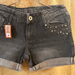 شلوارک جین نگین دار