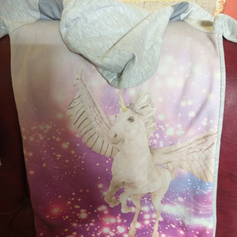 هودی کلاهدار