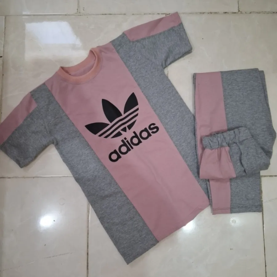 تیشرت و شلوار