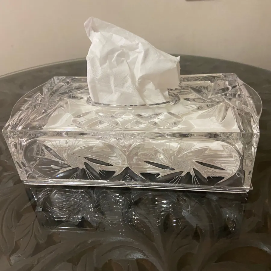 جای دستمال کریستال