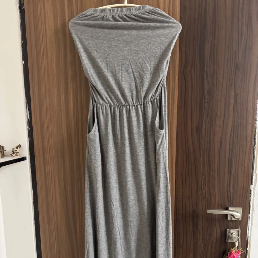 پیراهن دکلته کشی اسپرت