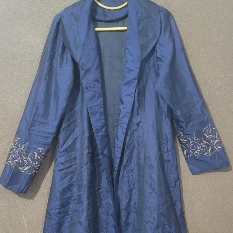 مانتو بارونی زنانه