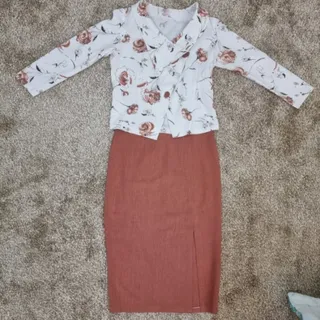 کت و دامن دست دوز