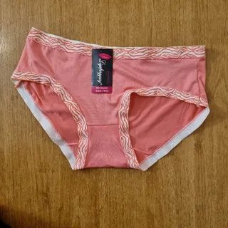 سه تا شورت دونه ای 55