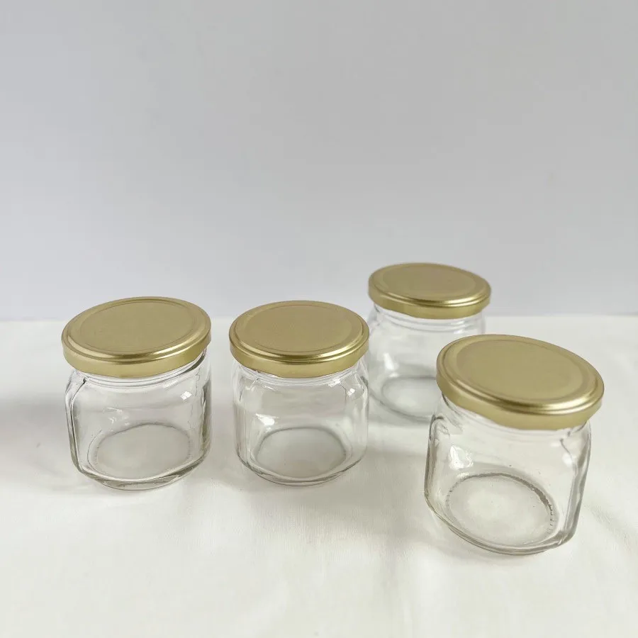 4 عدد شیشه کوچک