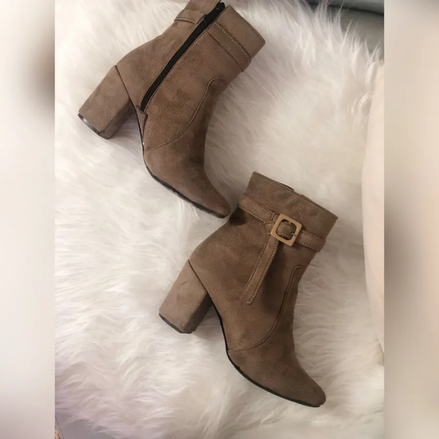 نیم بوت پاشنه 7سانت