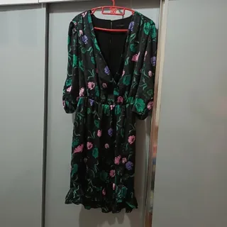 پیراهن مهمانی