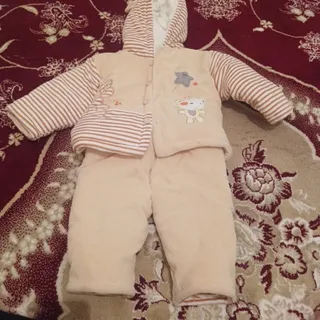 لباس بچگانه