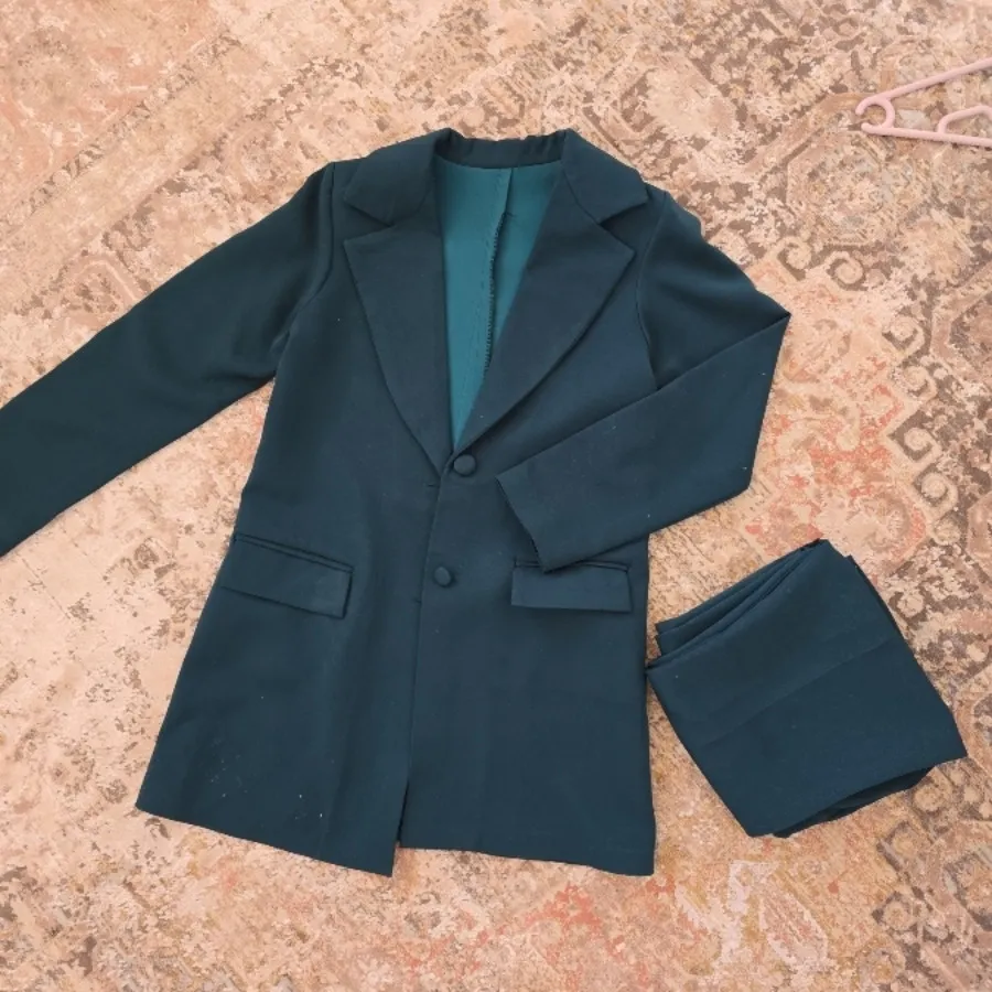 کت و شلوار زنانه