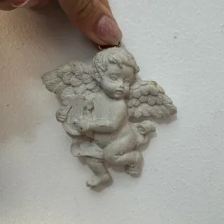 فرشته دیواری