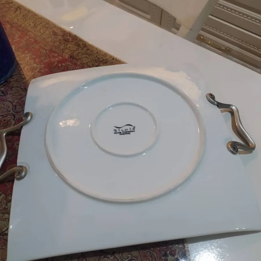 شیرینی یا میوه خوری