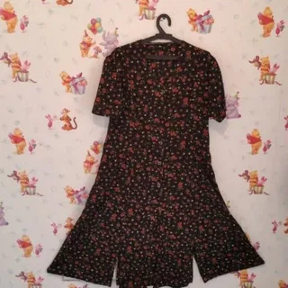 پیراهن گلدار