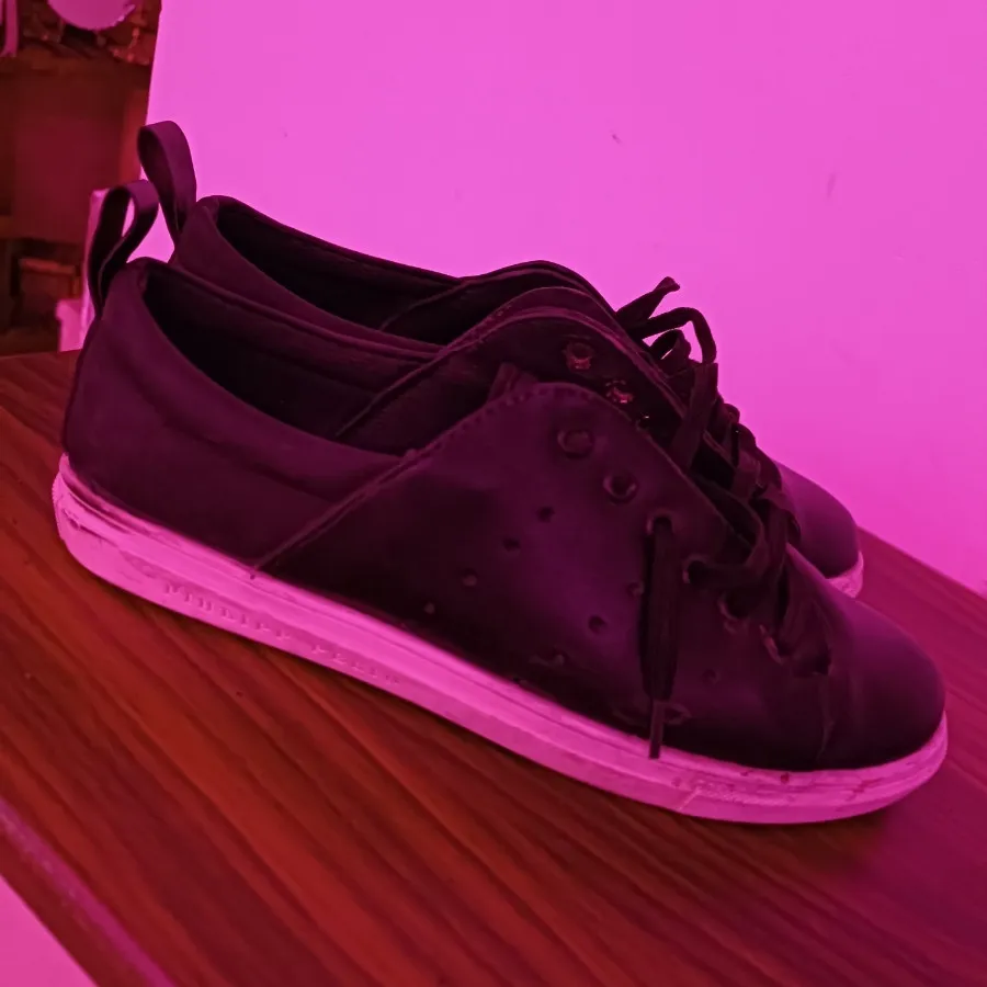 ونس سفید مشکی