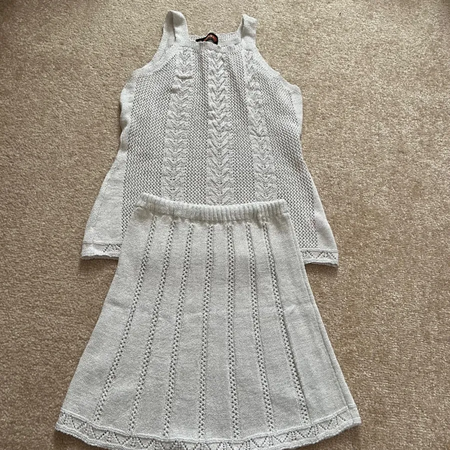 تاپ و دامن بافت