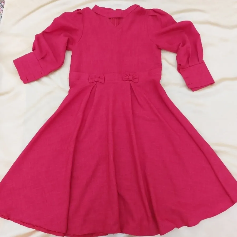 پیراهن دخترانه