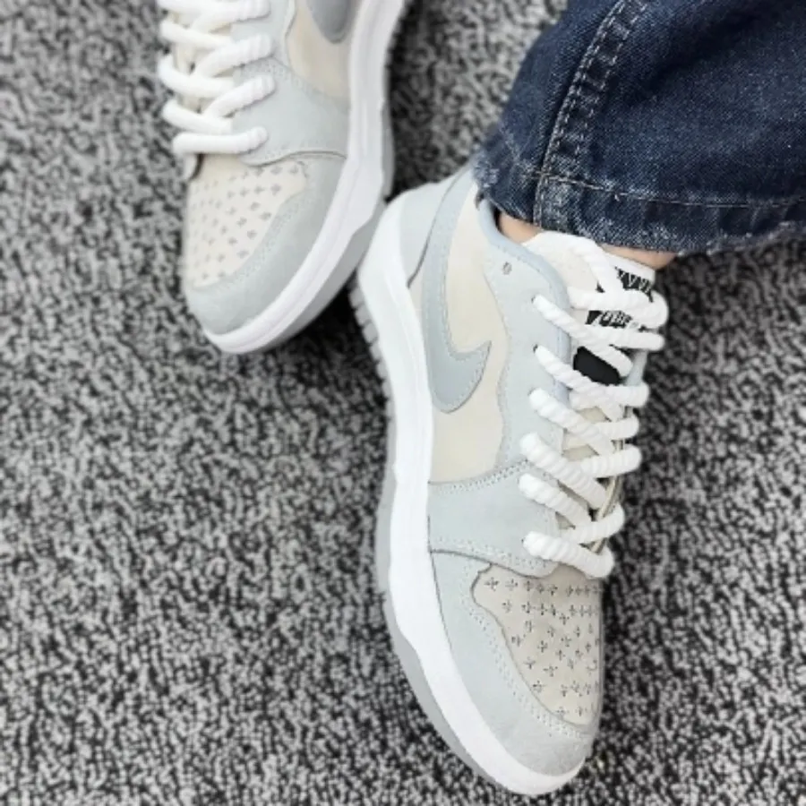 کتونی زنانه