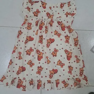 پیراهن بچگانه