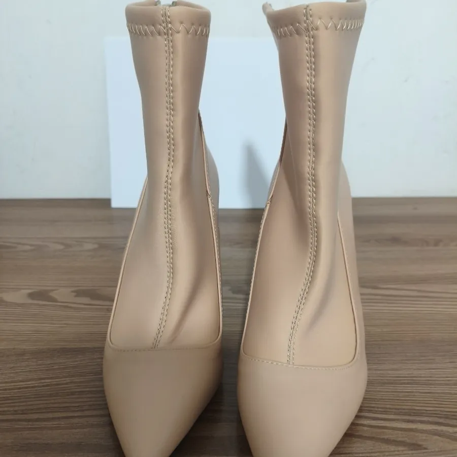 نیم بوت کرمی