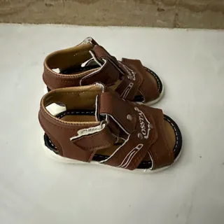 صندل قهوه ای