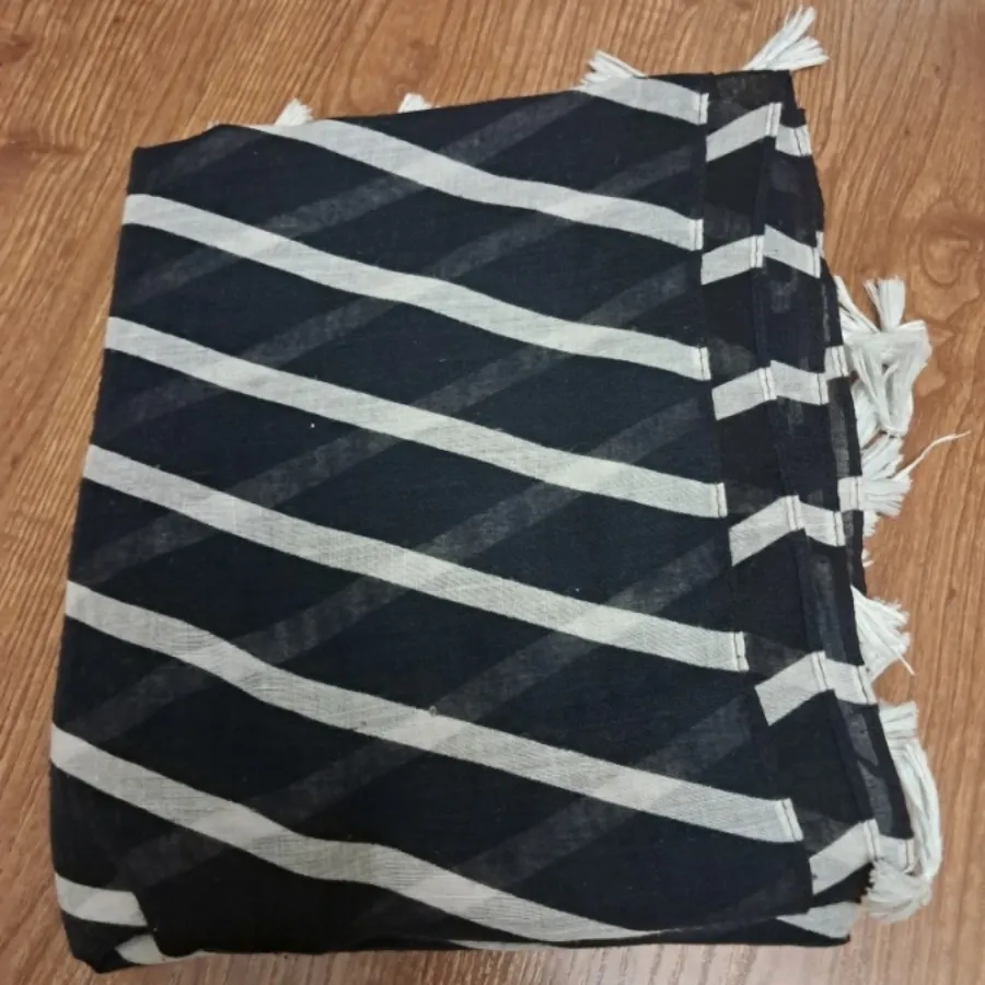 شال و روسری نخی