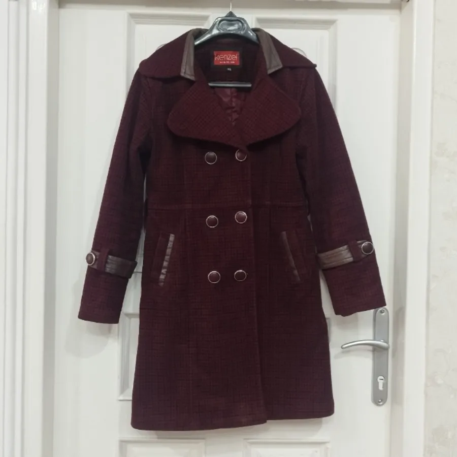 پالتو زرشکی