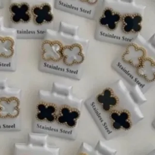 گوشواره ونلکیف