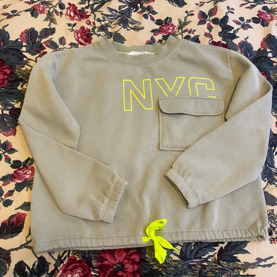 بلوز از اچ اند ام